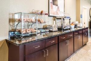 Cobblestone Hotel & Suites - Denmark,,2 star
