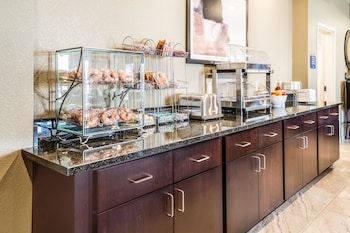 cobblestone hotel and suites denmark