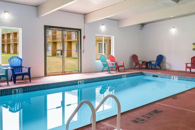 Fairmount Inn & Suites -Stroudsburg,,2.5 star