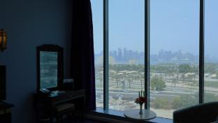 saraya corniche hotel