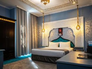 saraya corniche hotel