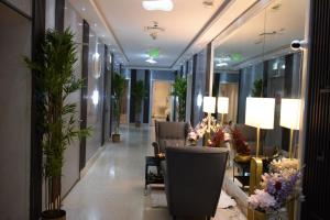 saraya corniche hotel