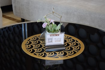 Saraya Corniche Hotel,Old Salata, Al Saflia Street,5 star