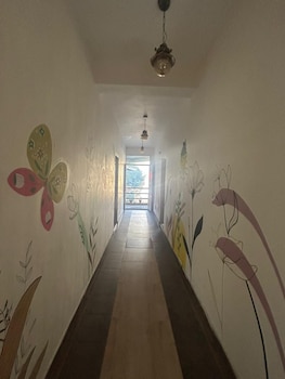 footsteps hostel and cafe