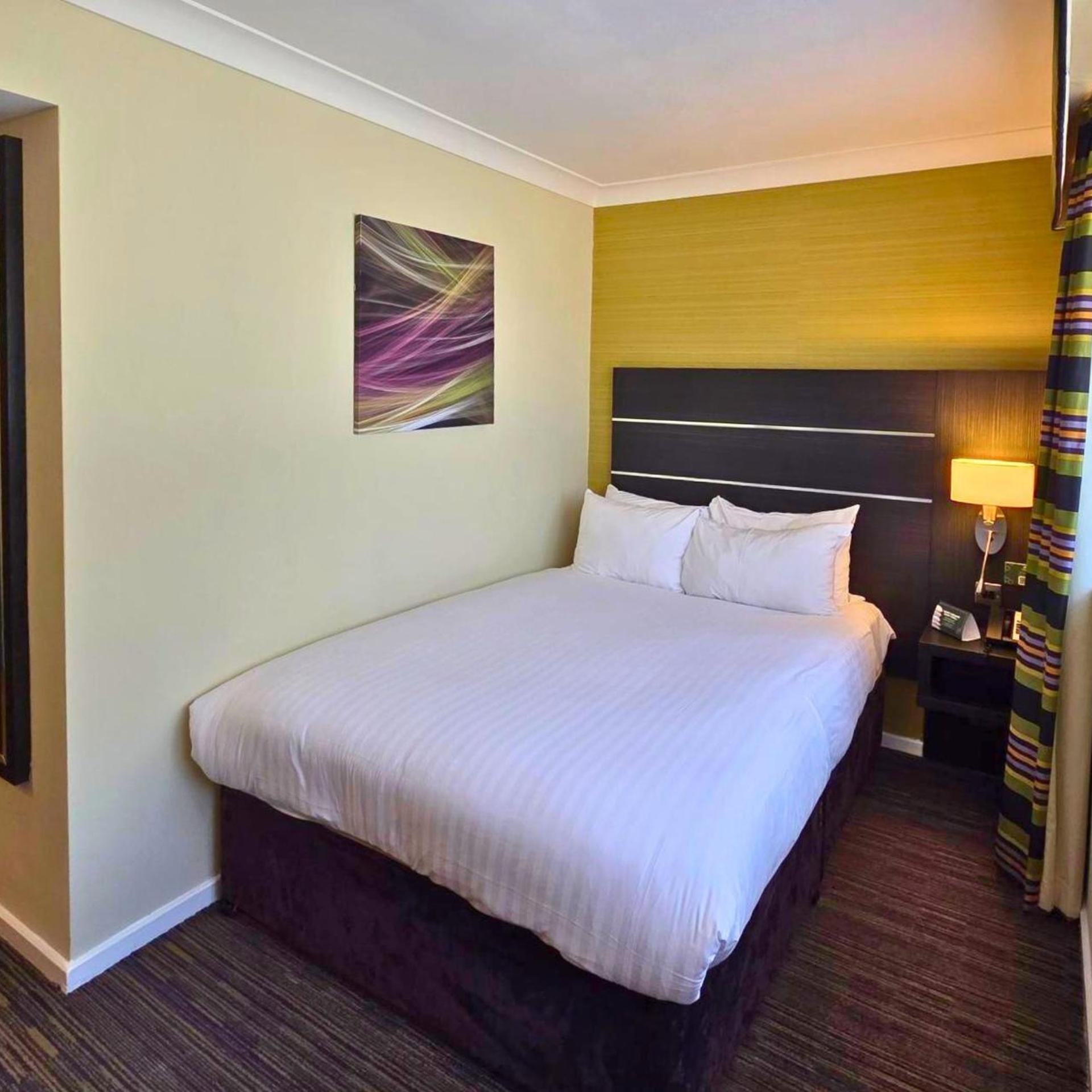 holiday inn london gatwick worth by ihg