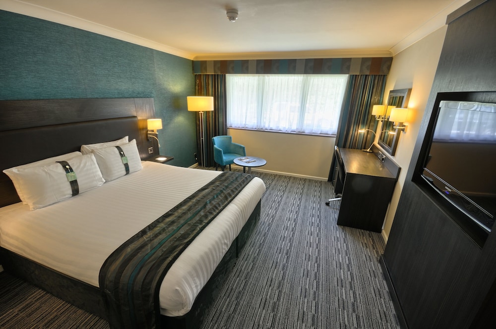 holiday inn london gatwick worth by ihg