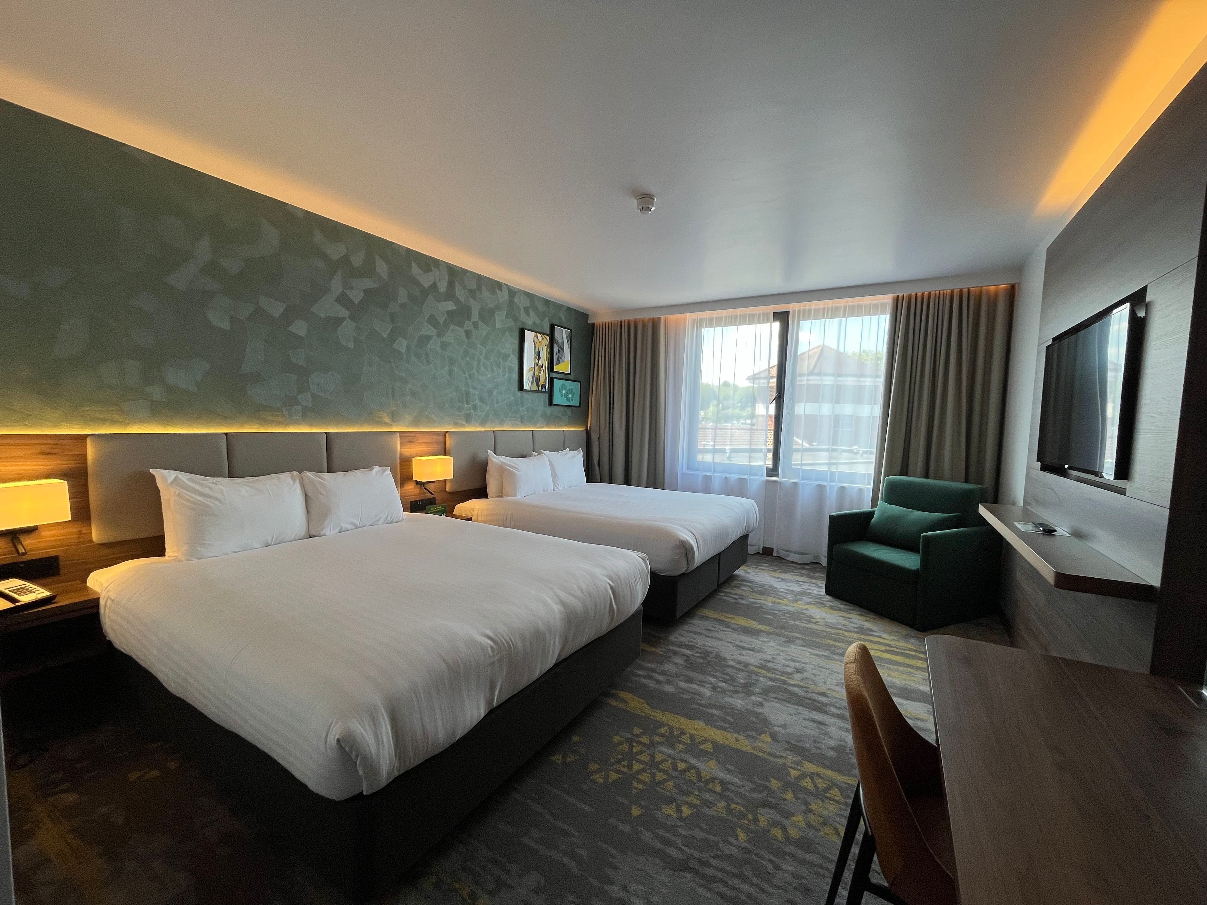 holiday inn london gatwick worth by ihg