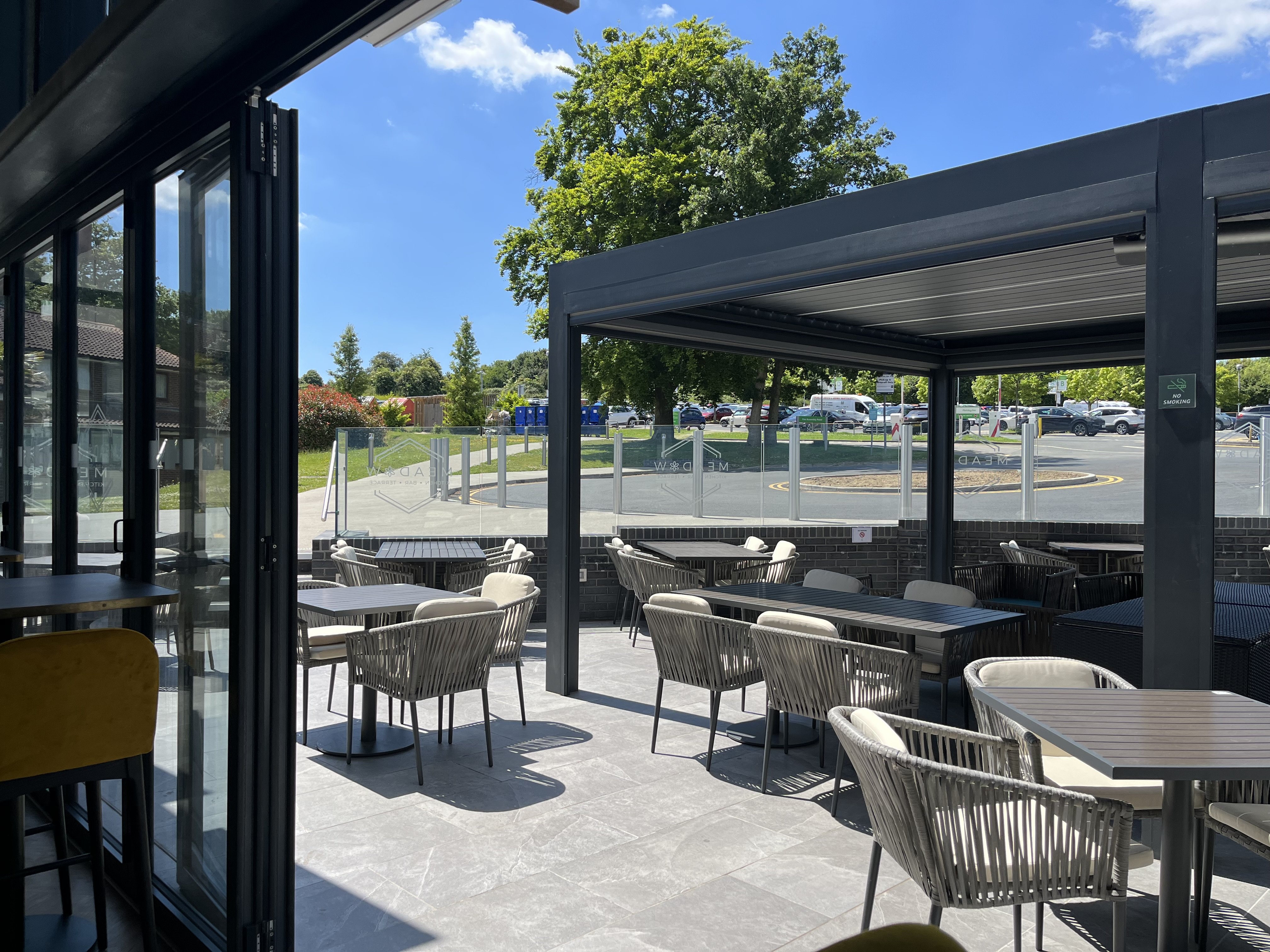 holiday inn london gatwick worth by ihg