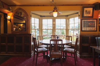 Swan, Thatcham By Marston’S Inns,,4 star