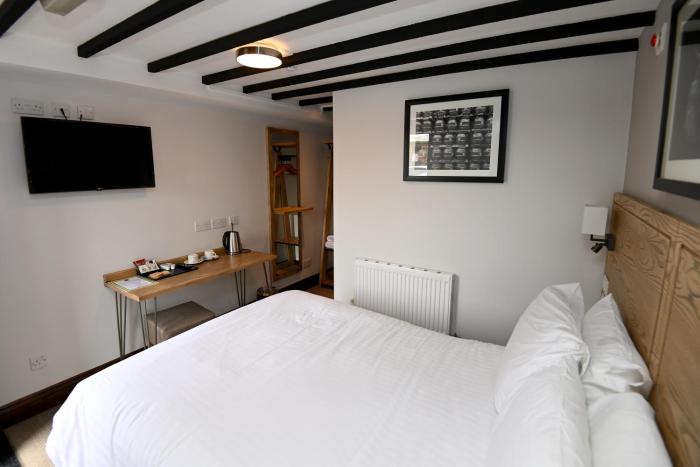 swan thatcham by marstons inns