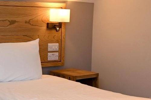 swan thatcham by marstons inns
