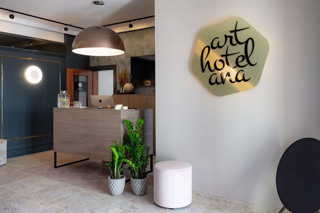 arthotel ana aura