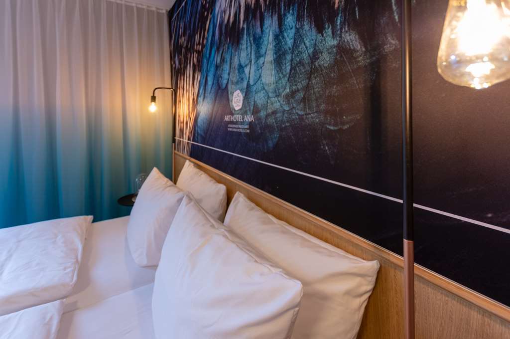 arthotel ana aura