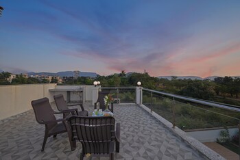vivanta villa
