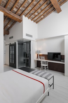 ruby bea hotel florence