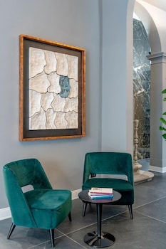 flom boutique hotel