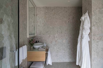 columbus urban resort