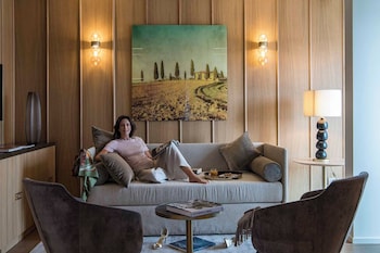 columbus urban resort