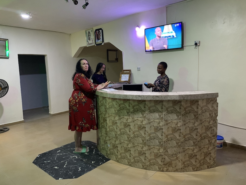 lorrybee plaza hotel