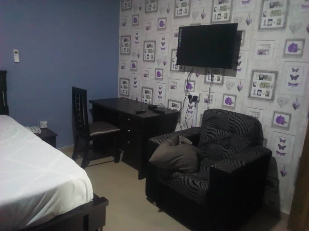 lorrybee plaza hotel