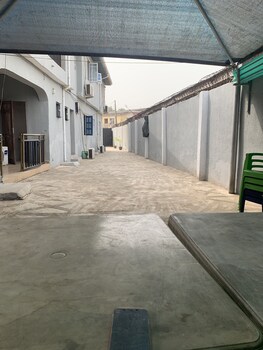 lorrybee plaza hotel