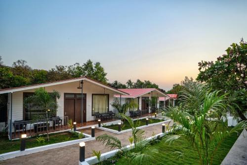 amore serenity resort