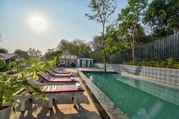 Amore Serenity Resort,,2.5 star