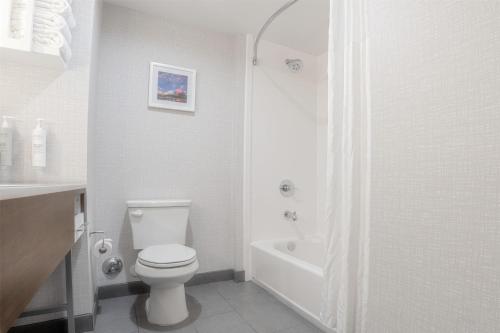 hampton inn by hilton santa clarita valencia