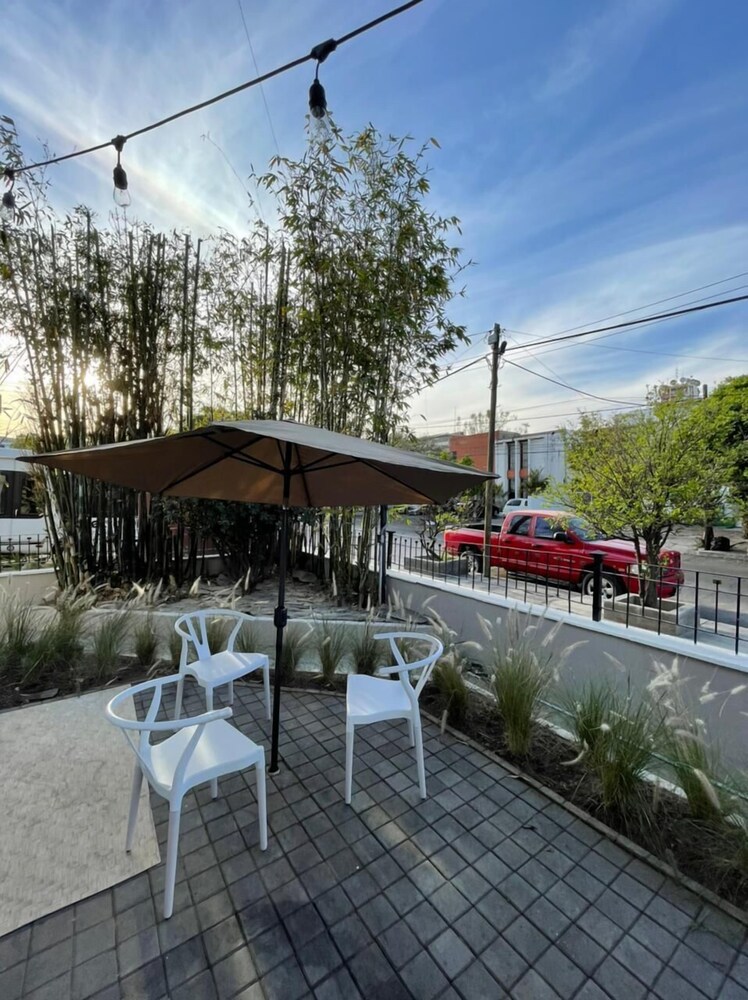 almera chapultepec hotel boutique autonomo self check in