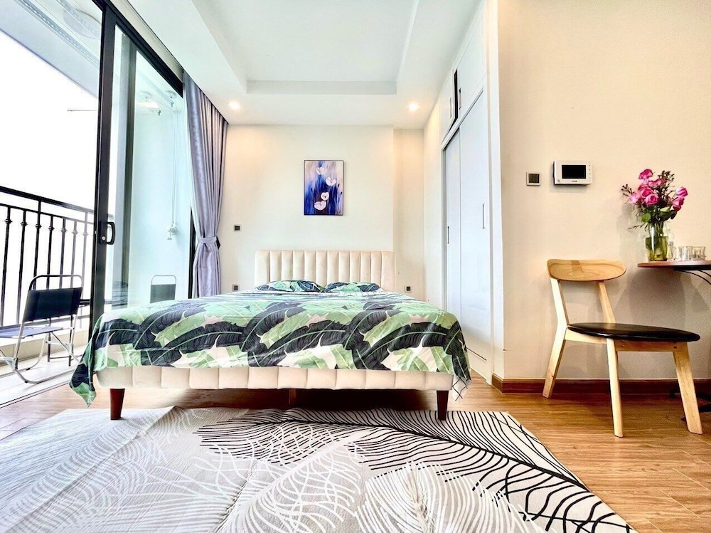 vinhomes green bay studio apartment