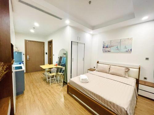 vinhomes green bay studio apartment