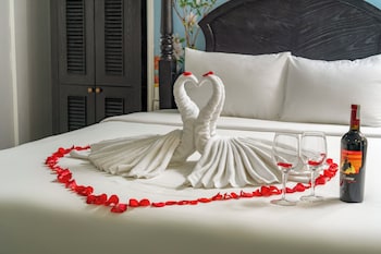 amara hanoi hotel