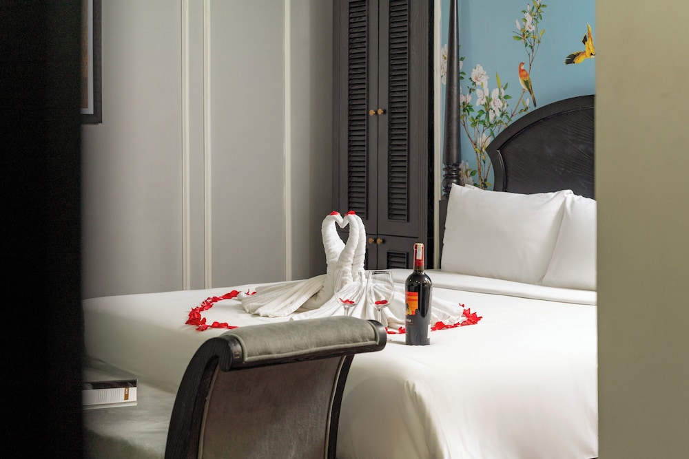 amara hanoi hotel