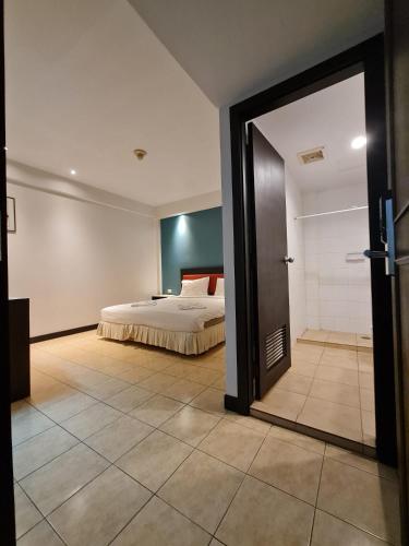 Desa Phuket,,3.5 star