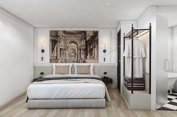 chateau du village patong