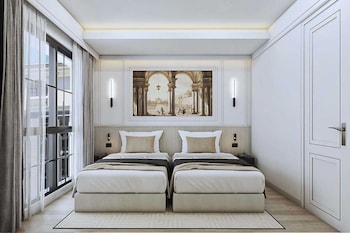 chateau du village patong