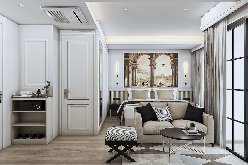 chateau du village patong