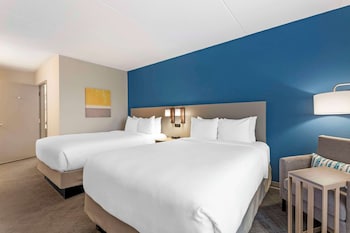 comfort inn and suites cuyahoga falls akron