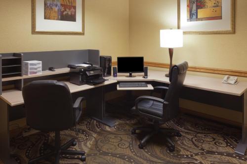 comfort inn and suites cuyahoga falls akron
