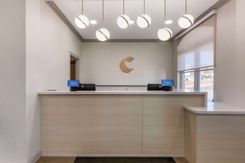 comfort inn and suites cuyahoga falls akron