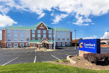 comfort inn and suites cuyahoga falls akron