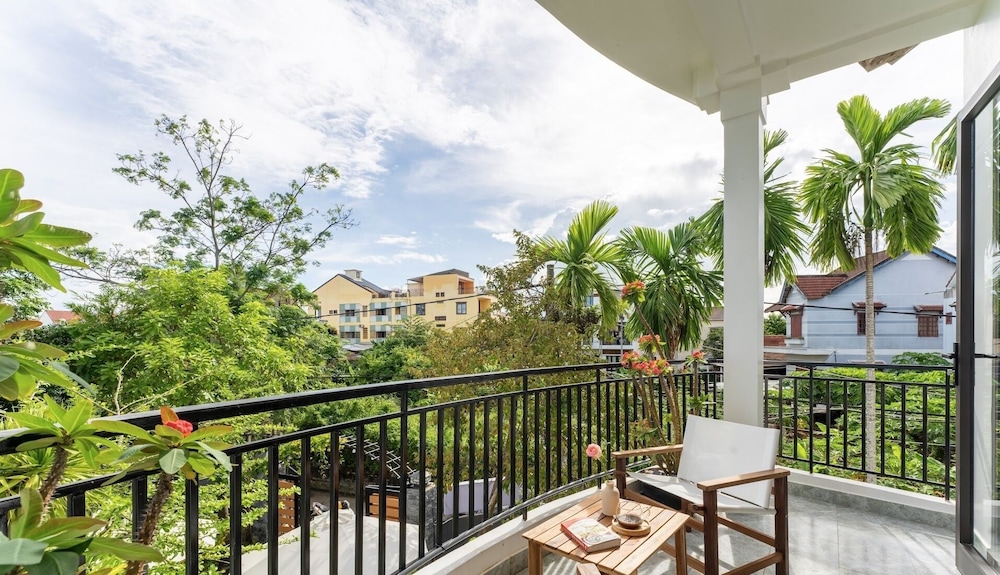 luna verde hotel hoi an