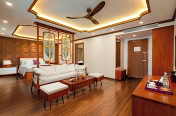 the saga hotel hoi an