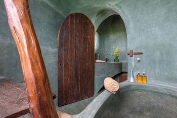 reu boutique hotel