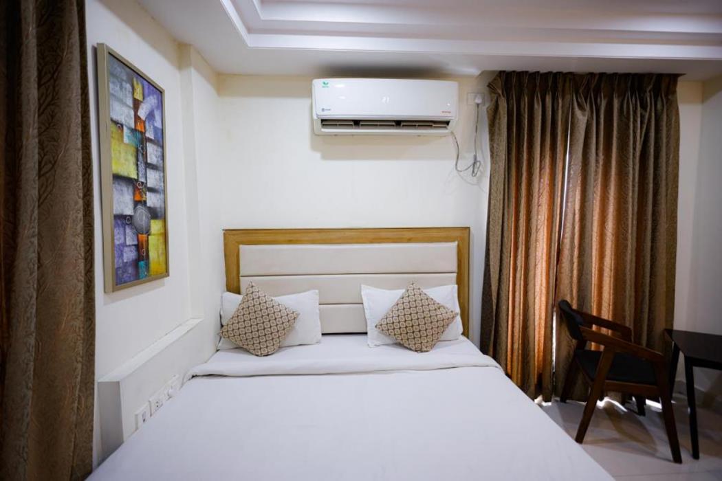 m square hotel