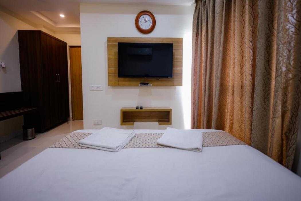 m square hotel