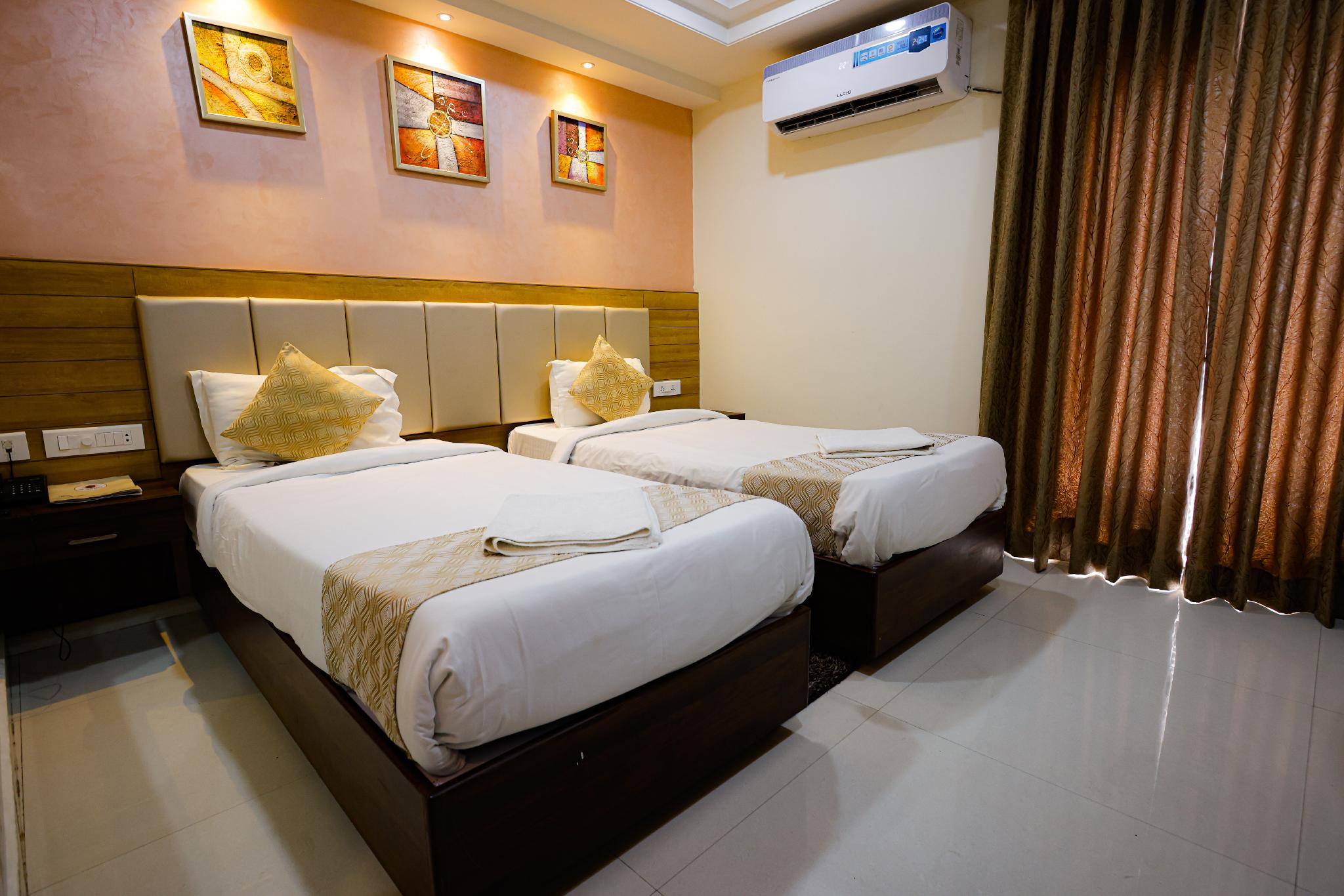 m square hotel