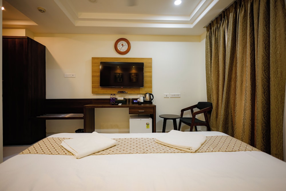 m square hotel