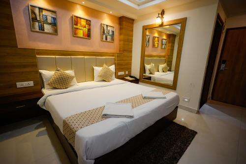 m square hotel