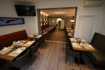 hotel zum adler